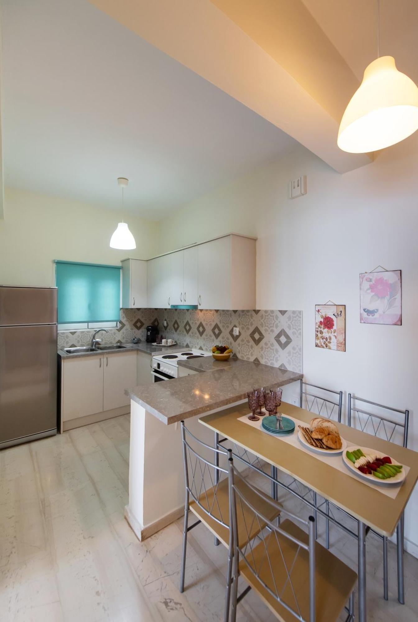 Meteora Suites 尼基亚娜 外观 照片
