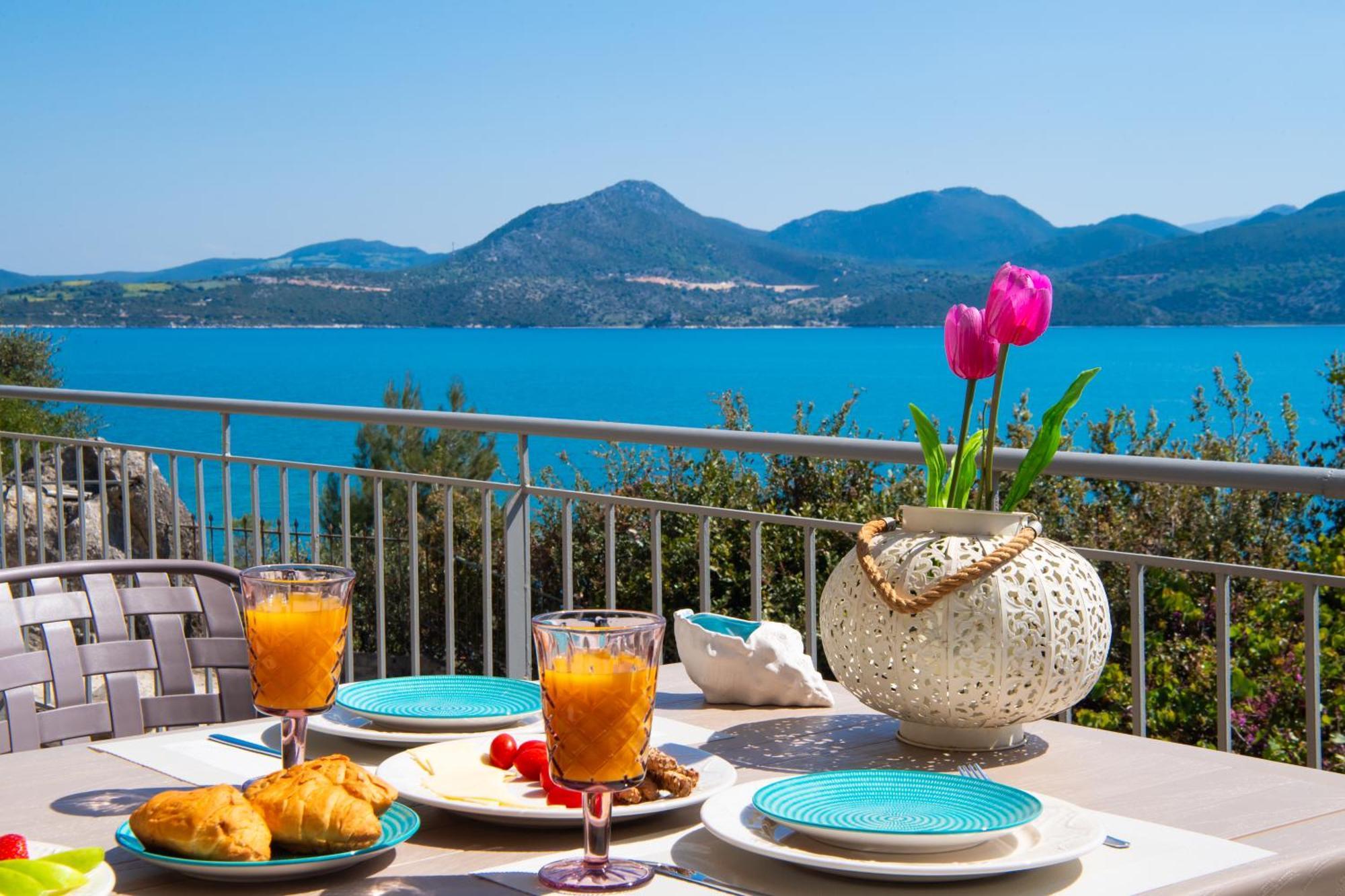 Meteora Suites 尼基亚娜 外观 照片